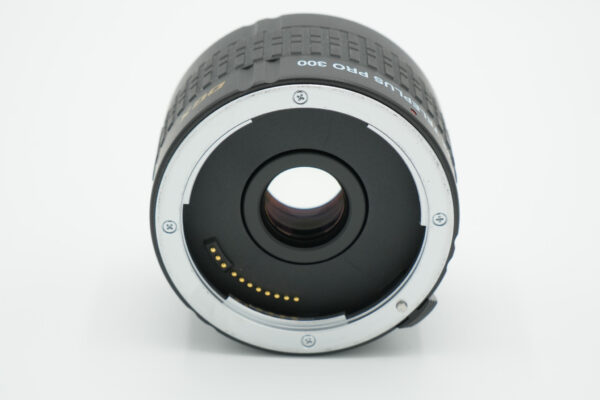 Kenko 2x Pro 300 DGX Teleconverter (Canon EF)