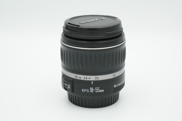 Canon EF-S 18-55mm f/3.5-5.6 II