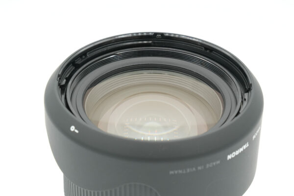Tamron 17-70mm f/2.8 Di III-A VC RXD