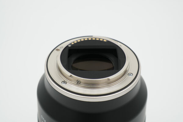Tamron 17-70mm f/2.8 Di III-A VC RXD