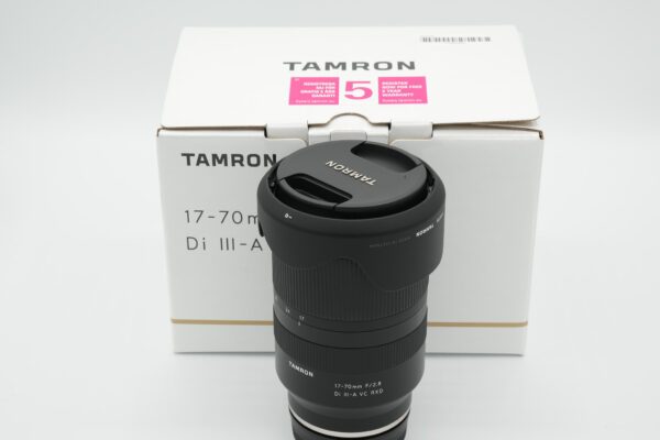 Tamron 17-70mm f/2.8 Di III-A VC RXD