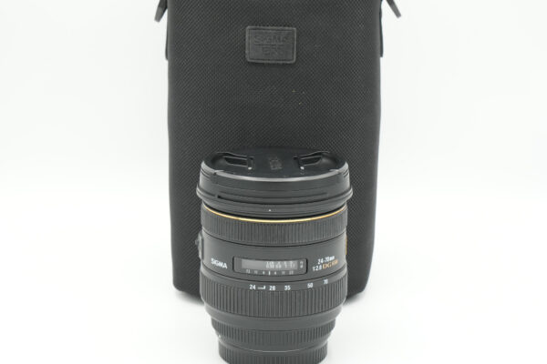 Sigma 24-70mm f/2.8 EX DG HSM