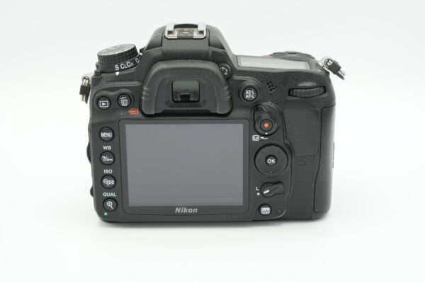 Nikon D7000