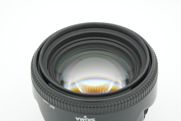 Sigma 50mm f/1.4 EX DG HSM