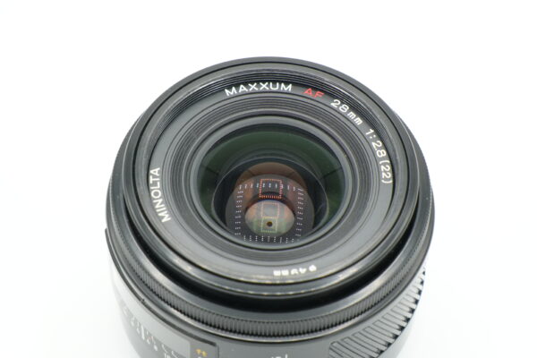 Minolta 28mm f2.8 AF