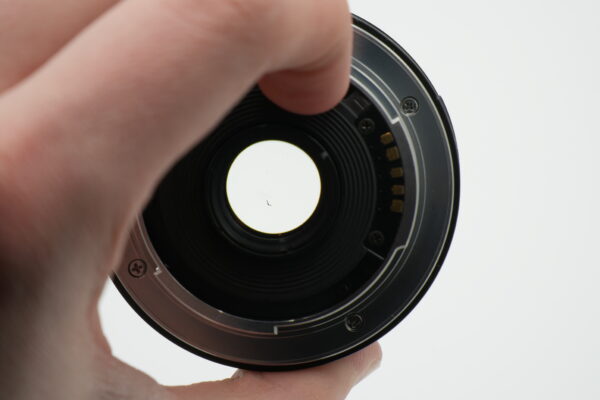 Minolta 28mm f2.8 AF
