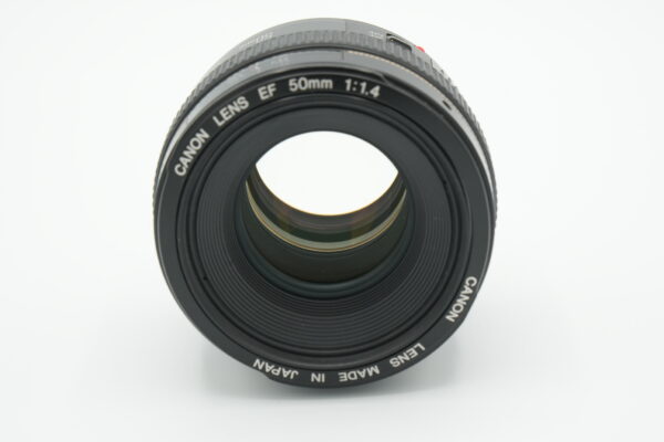 Canon EF 50mm f/1.4 USM