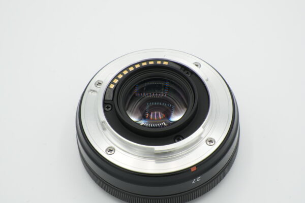 Fujifilm XF 27mm f/2.8 R