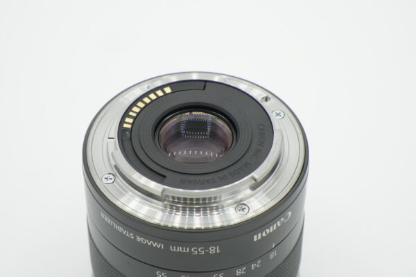 Canon EF-M 18-55mm f3.5-5.6 IS STM