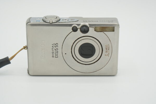 Canon IXUS 55 + muistikortti