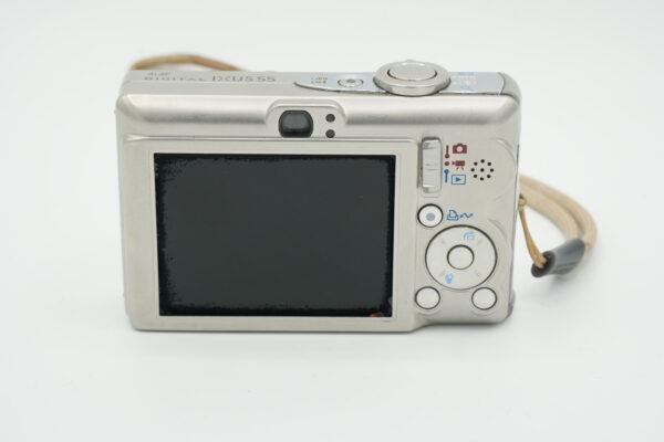 Canon IXUS 55 + muistikortti