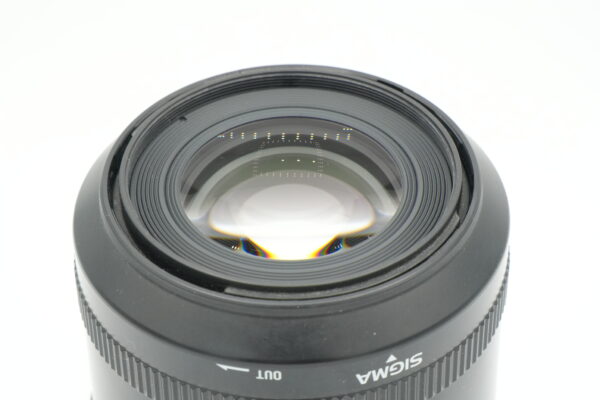Sigma 105mm f2.8 DG Macro HSM OS