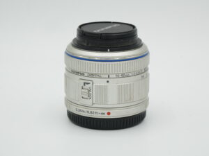 Olympus M.Zuiko 14-42mm f/3.5-5.6 II R