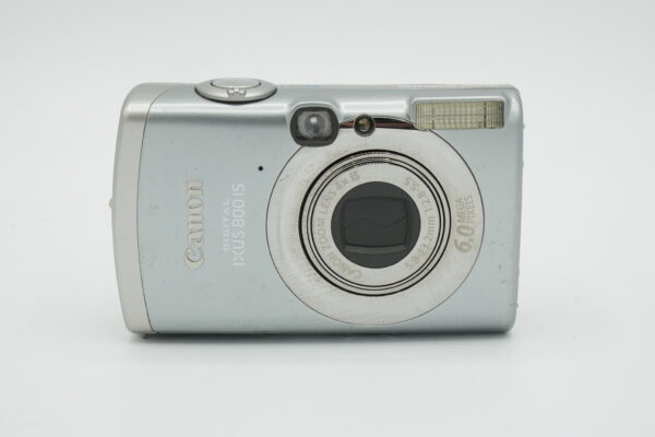 Canon IXUS 800 IS -digikamera