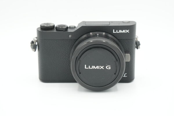 Panasonic Lumix DC-GX800 + 12-32mm