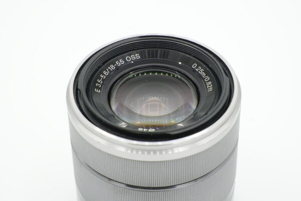 Sony 18-55mm f3.5-5.6 OSS