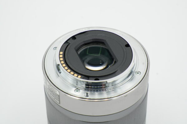 Sony 18-55mm f3.5-5.6 OSS