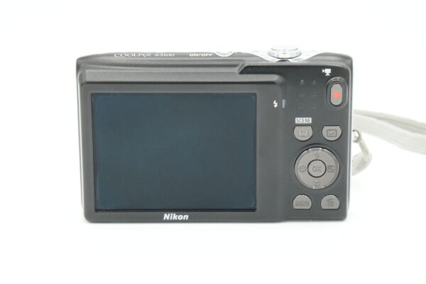 Nikon Coolpix S3100