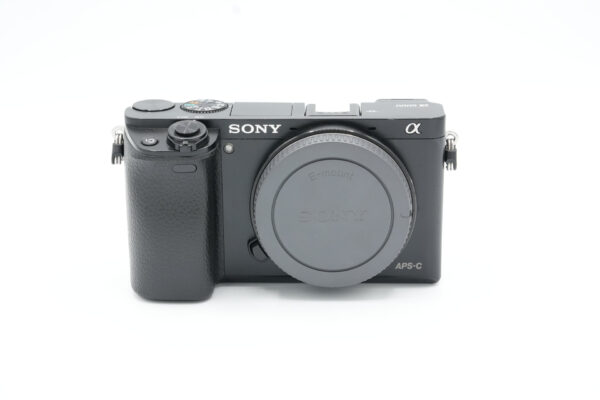Sony A6000
