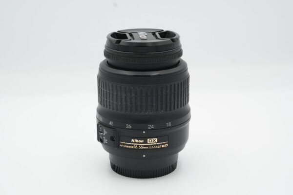 Nikon AF-S DX Nikkor 18-55mm f/3.5-5.6G ED II