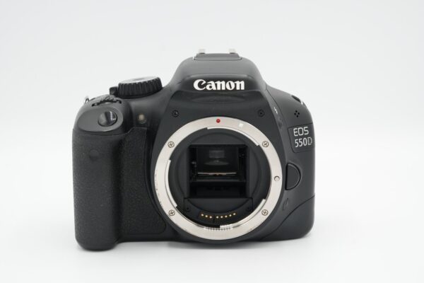 00cc39e7eacb4feaad405b330c9ad75b-1.jpg Canon EOS 550D
