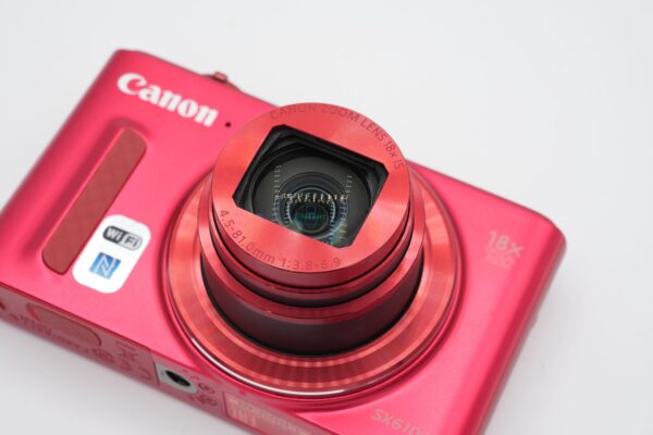 Canon PowerShot SX610 HS + lisäakku