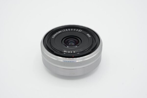 4164ddf2049547008033366d99396b33-2.jpg Sony 16mm f/2.8