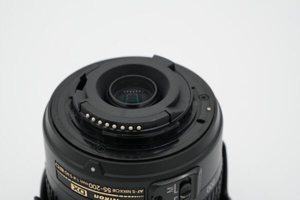 Nikon AF-S DX Nikkor 55-200mm f/4-5.6G ED