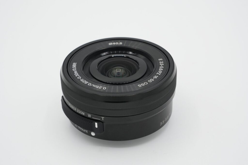 Sony E 16-50mm f/3.5-5.6 OSS