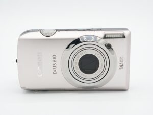 Canon IXUS 210