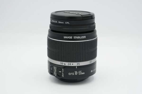Canon EF-S 18-55mm IS