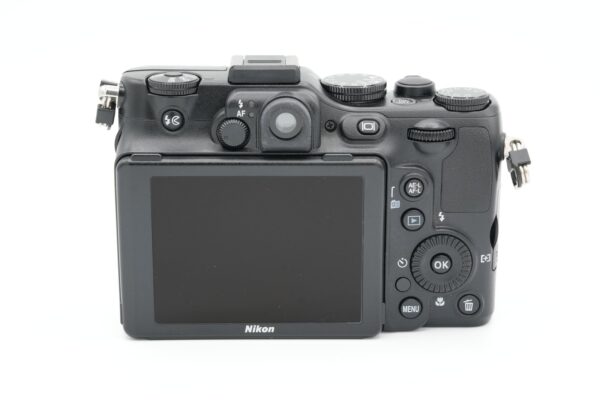 a889e75784db47adaa30a5c597df42d4 Nikon Coolpix P7100