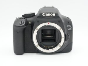 bae5a69718e841b59fb79e3ce12ec932-1.jpg Canon EOS 550D