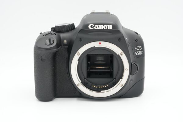 bae5a69718e841b59fb79e3ce12ec932-1.jpg Canon EOS 550D