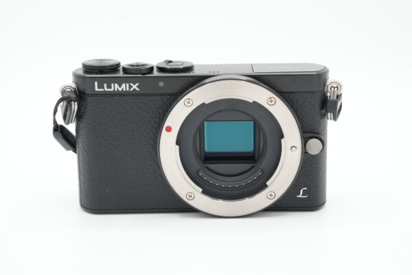 f1310d0a4c284bb8911a664d8262bde2 Panasonic Lumix DMC-GM1 + lisäakku