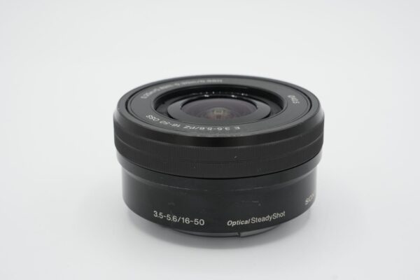 a139a8621ec04a71a06e26ccf551defb Sony 16-50mm f/3.5-5.6 OSS