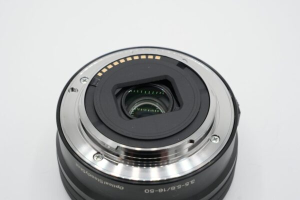 abbe66ecc0e448cd953ee71b8372c416 Sony 16-50mm f/3.5-5.6 OSS